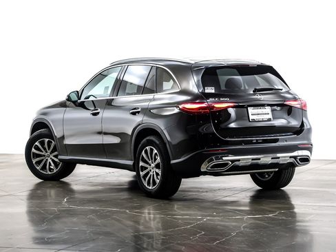 New 2026 Mercedes-Benz GLC 300 image 12