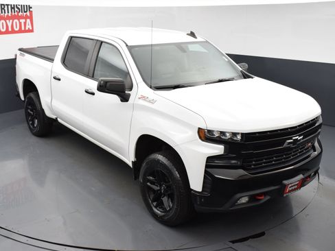 Used 2021 Chevrolet Silverado 1500 LT Trail Boss w/ Convenience Package II AWD/4WD image 23