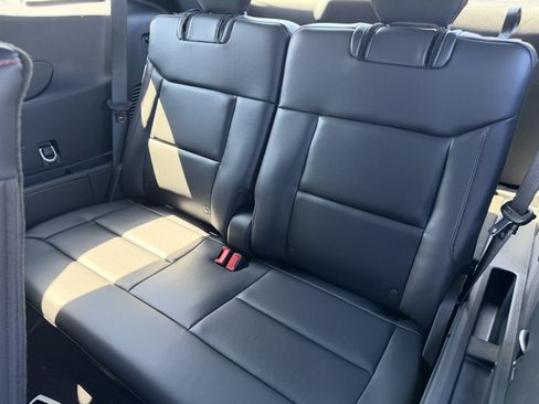 New 2026 Ford Explorer ST-Line w/ ST-Line Street Pack AWD/4WD image 12
