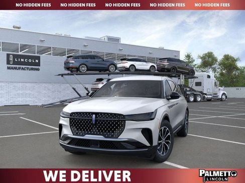 New 2026 Lincoln Nautilus Premier image 2