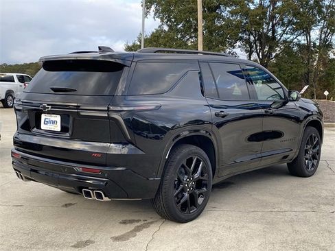 New 2025 Chevrolet Traverse RS w/ LPO, Floor Liner Package image 5