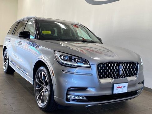 Certified 2023 Lincoln Aviator Grand Touring w/ Equipment Group 301A image 2
