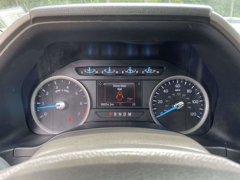 Used 2021 Ford Expedition XLT RWD image 11