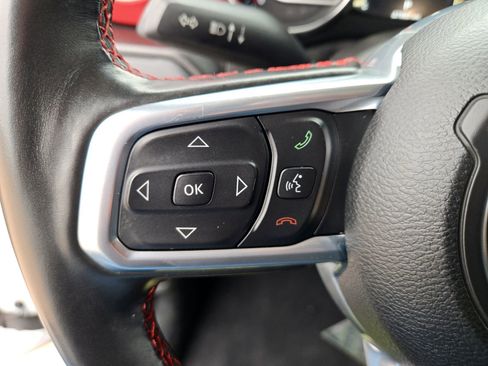 Used 2022 Jeep Wrangler Unlimited Rubicon w/ Cold Weather Group image 13