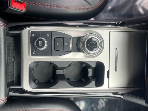 Used 2024 Ford Explorer ST-Line w/ Class IV Trailer Tow Package image 16