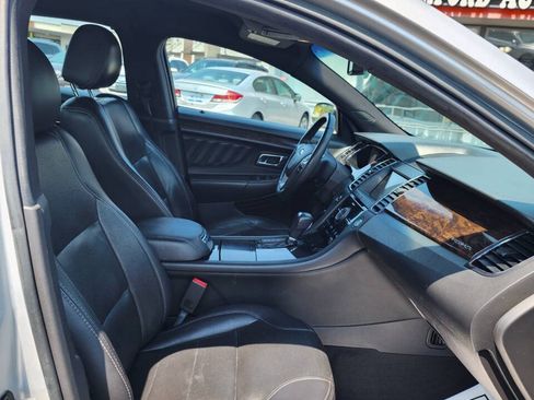 Used 2019 Ford Taurus Limited FWD image 16