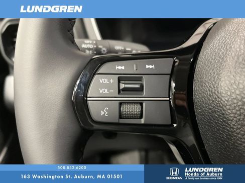 New 2026 Honda Pilot Touring image 11