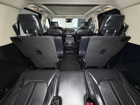 Used 2019 Ford Expedition Max Platinum AWD/4WD image 23