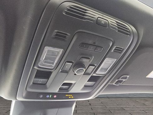 Used 2023 Cadillac Escalade ESV Sport w/ Touring Package image 29