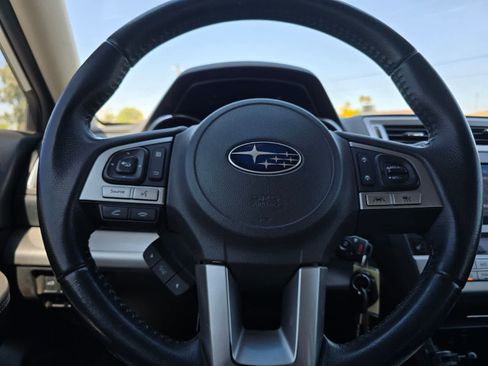 Used 2017 Subaru Outback 2.5i Premium AWD/4WD image 17