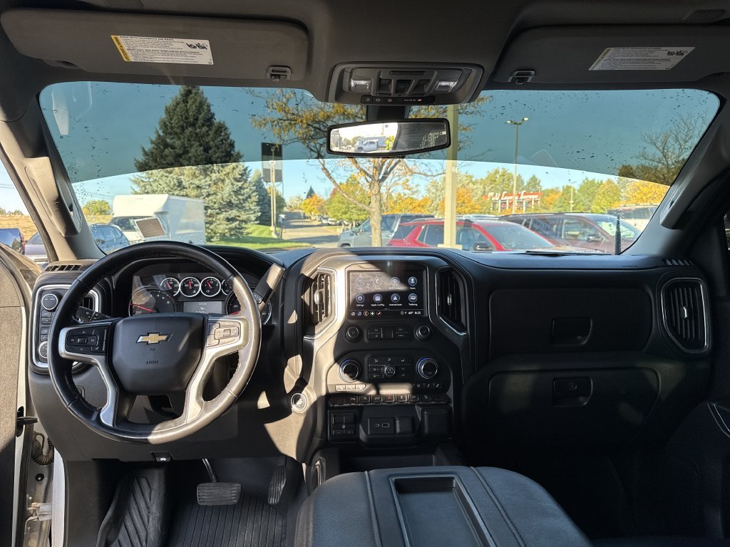 Used 2021 Chevrolet Silverado 1500 LTZ AWD/4WD image 13