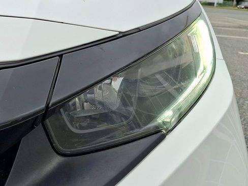 Used 2020 Honda Civic LX image 10
