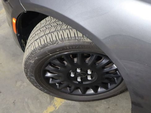 Used 2019 Dodge Charger Police image 38