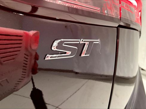 Used 2023 Buick Envision Preferred w/ Sport Touring Package image 23