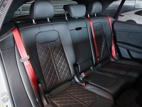 New 2026 Audi Q8 Prestige image 11