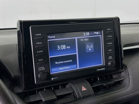 Used 2020 Toyota RAV4 XLE w/ Carpet Mat Package AWD/4WD image 21