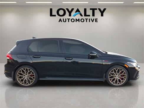 Used 2023 Volkswagen GTI Autobahn image 6
