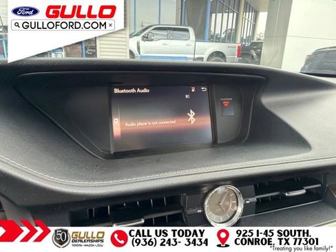 Used 2015 Lexus ES 350 w/ Premium Package FWD image 11