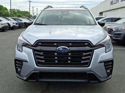 Certified 2025 Subaru Ascent Bronze Edition w/ Onyx Package AWD/4WD image 2