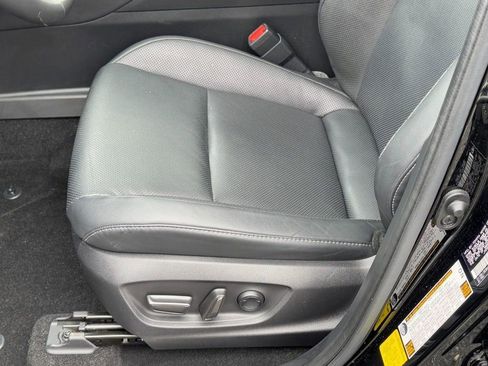 Certified 2025 Toyota Crown Signia w/ Advanced Technology Package image 26