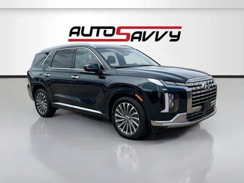 Used 2025 Hyundai Palisade Calligraphy FWD image 1
