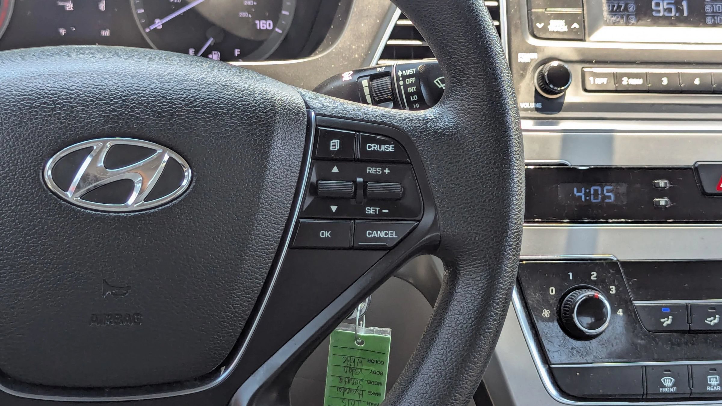 Used 2015 Hyundai Sonata SE FWD image 18