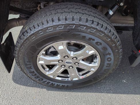 Used 2022 Ford F150 Lariat image 9