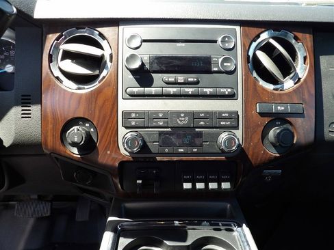 Used 2012 Ford F350 Lariat w/ Chrome Pkg image 18