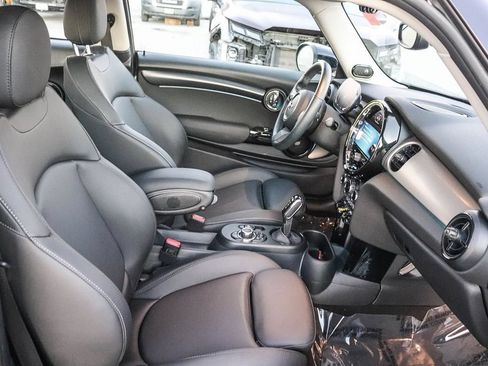 Used 2024 MINI Cooper SE FWD image 19