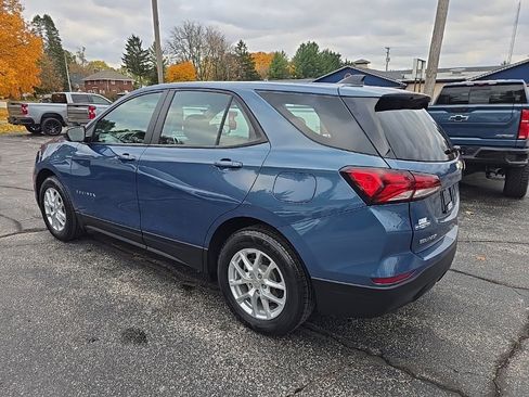 Used 2024 Chevrolet Equinox LS image 3