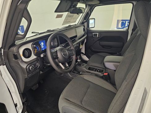 New 2026 Jeep Gladiator Sport AWD/4WD image 10