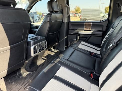 Used 2019 Ford F150 Lariat w/ Equipment Group 502A Luxury image 22
