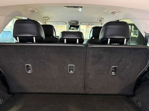 Used 2025 Genesis GV70 2.5T image 50