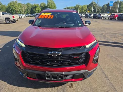 Used 2025 Chevrolet Equinox RS w/ Safety and Technology Package FWD image 2