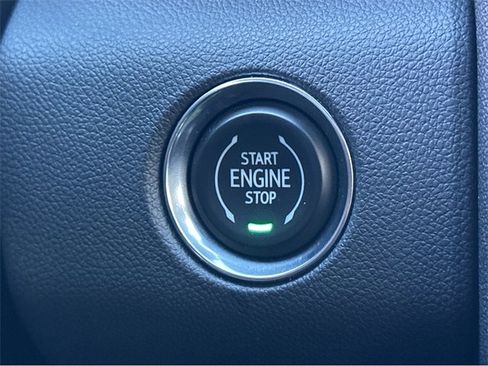 Certified 2025 GMC Acadia Elevation image 29