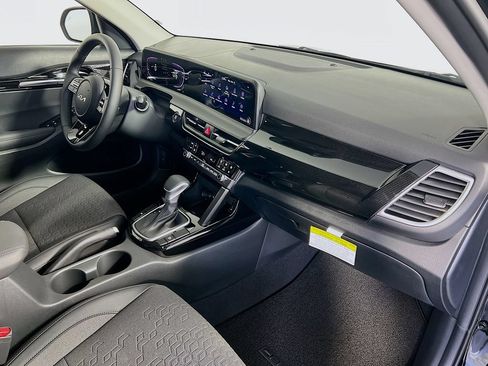 New 2026 Kia Seltos S FWD image 23