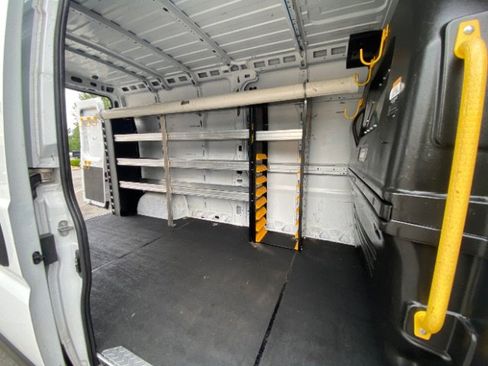 Used 2023 RAM ProMaster 2500 w/ Black Appearance Package image 15