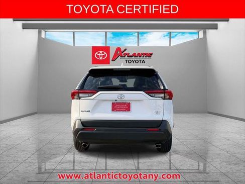 Certified 2025 Toyota RAV4 XLE AWD/4WD image 7