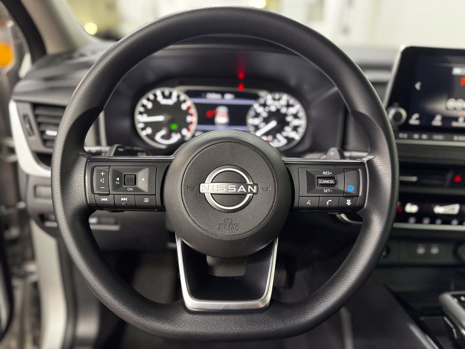 Certified 2024 Nissan Rogue SV AWD/4WD image 20