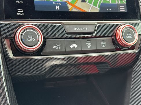 Used 2018 Honda Civic Type R image 16