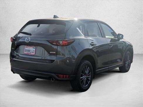 Used 2019 MAZDA CX-5 Touring image 5