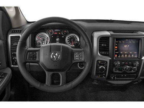 Certified 2024 RAM 1500 Warlock AWD/4WD image 7