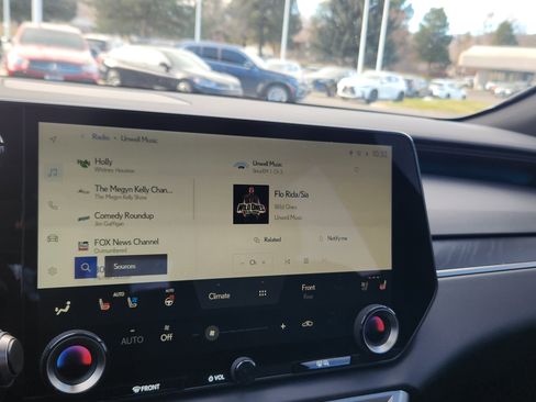 Certified 2025 Lexus RX 350 image 26