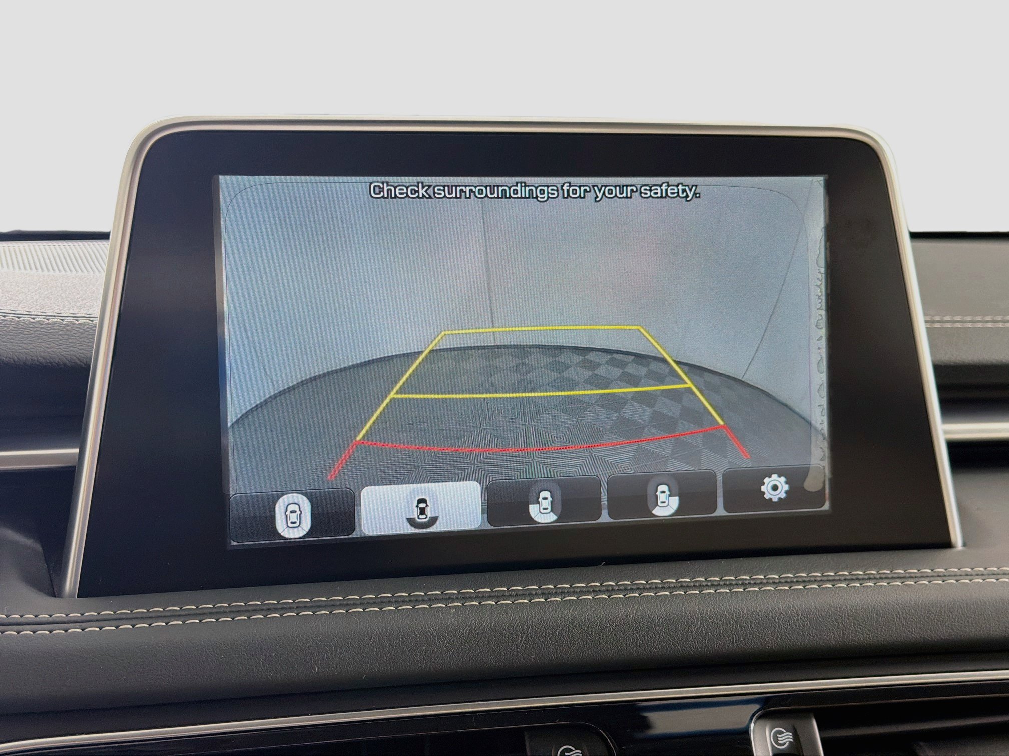 Used 2019 Genesis G70 3.3T Design RWD image 23