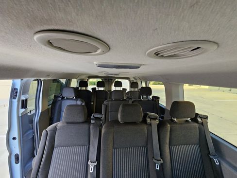 Used 2017 Ford Transit 350 XLT RWD image 15