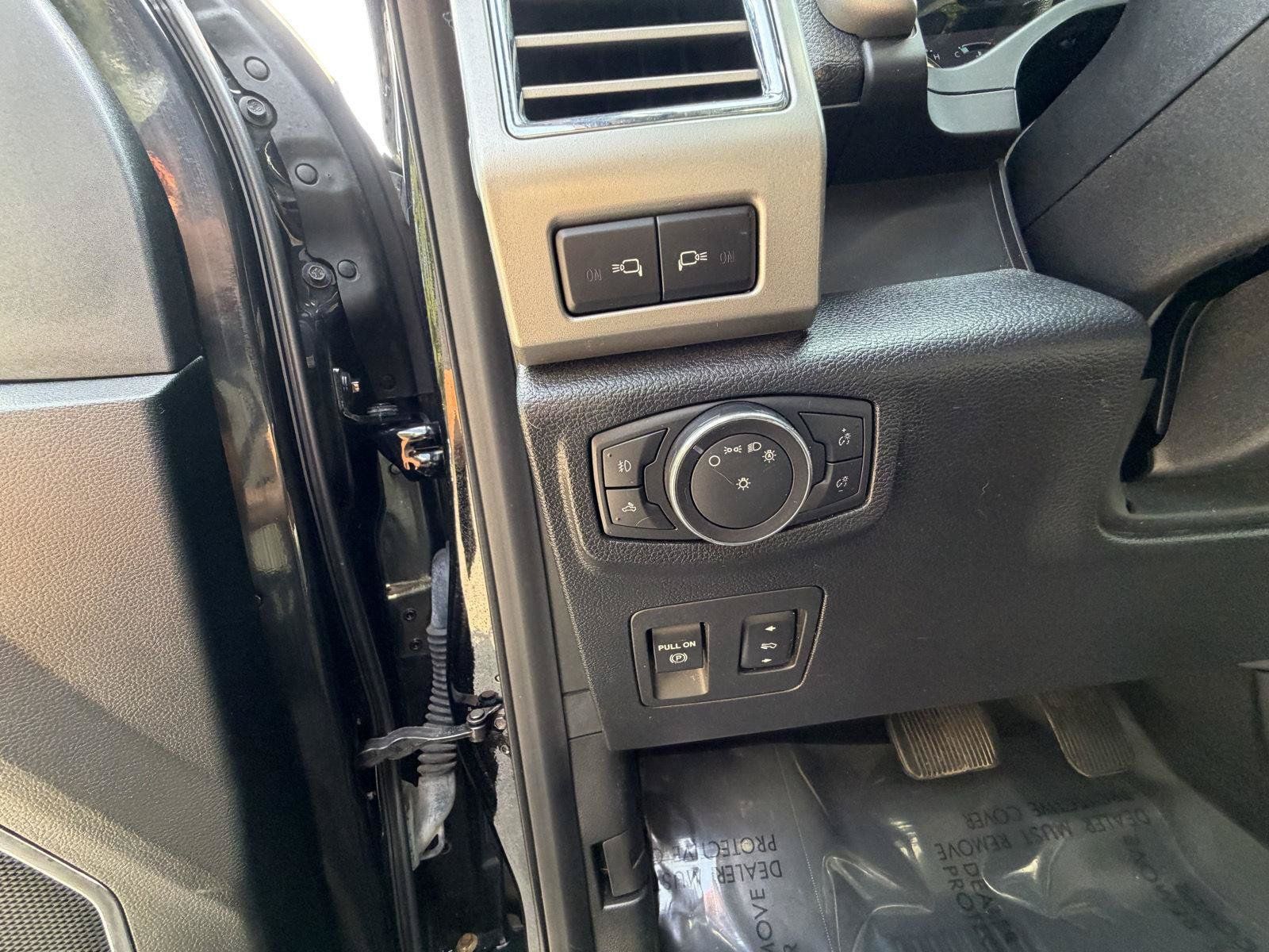 Used 2016 Ford F150 Lariat w/ Equipment Group 501A Mid AWD/4WD image 16