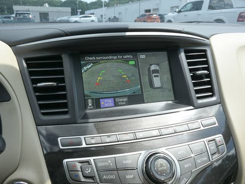 Used 2020 INFINITI QX60 Luxe w/ Essential Package AWD/4WD image 2