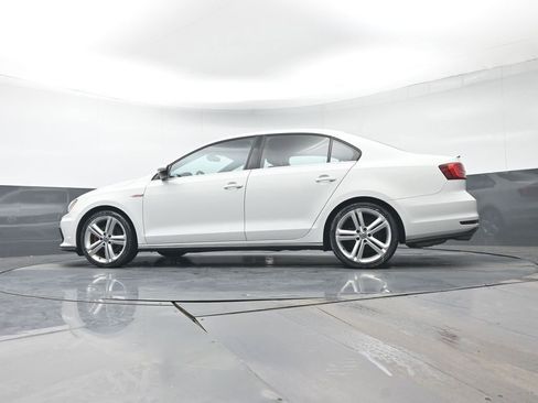 Used 2017 Volkswagen Jetta GLI image 27