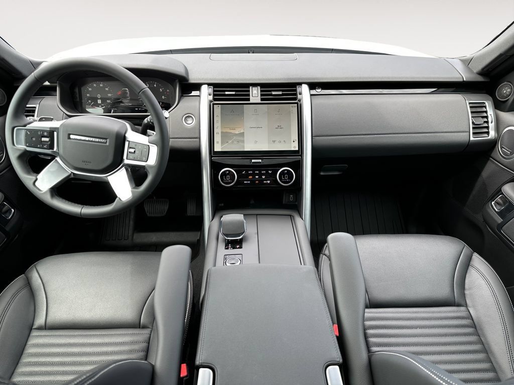 Used 2026 Land Rover Discovery S AWD/4WD image 11