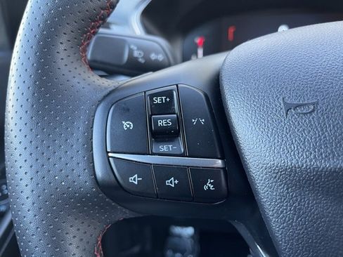 Used 2024 Ford Escape ST-Line image 15